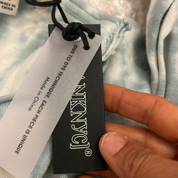 BlankNYC Green-and white tide dye very soft long sleeves top over Sz S & M new - Picture 10 of 11